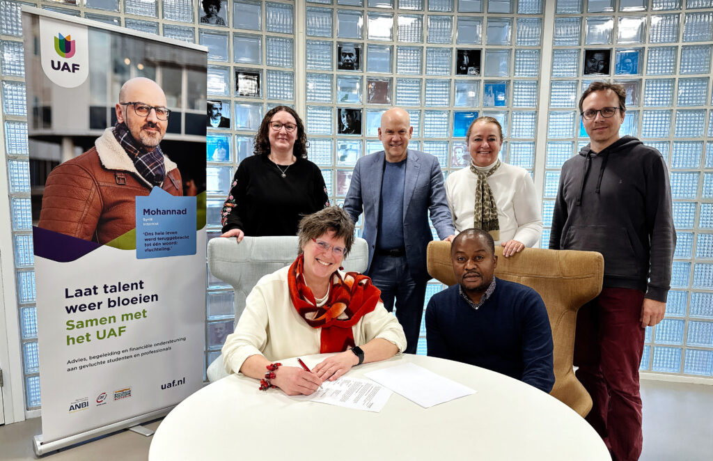 Ondertekenen Memorandum of Understanding met Scholars at Risk